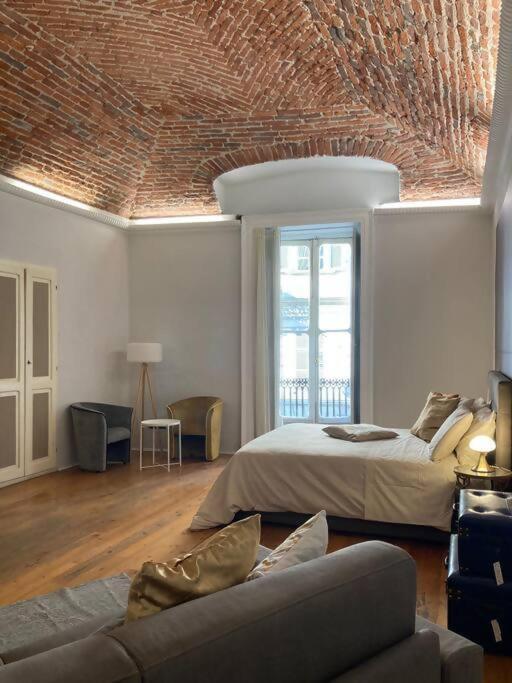 Il Salotto Di Torino Centrale In Piazza Vittorio Exteriör bild